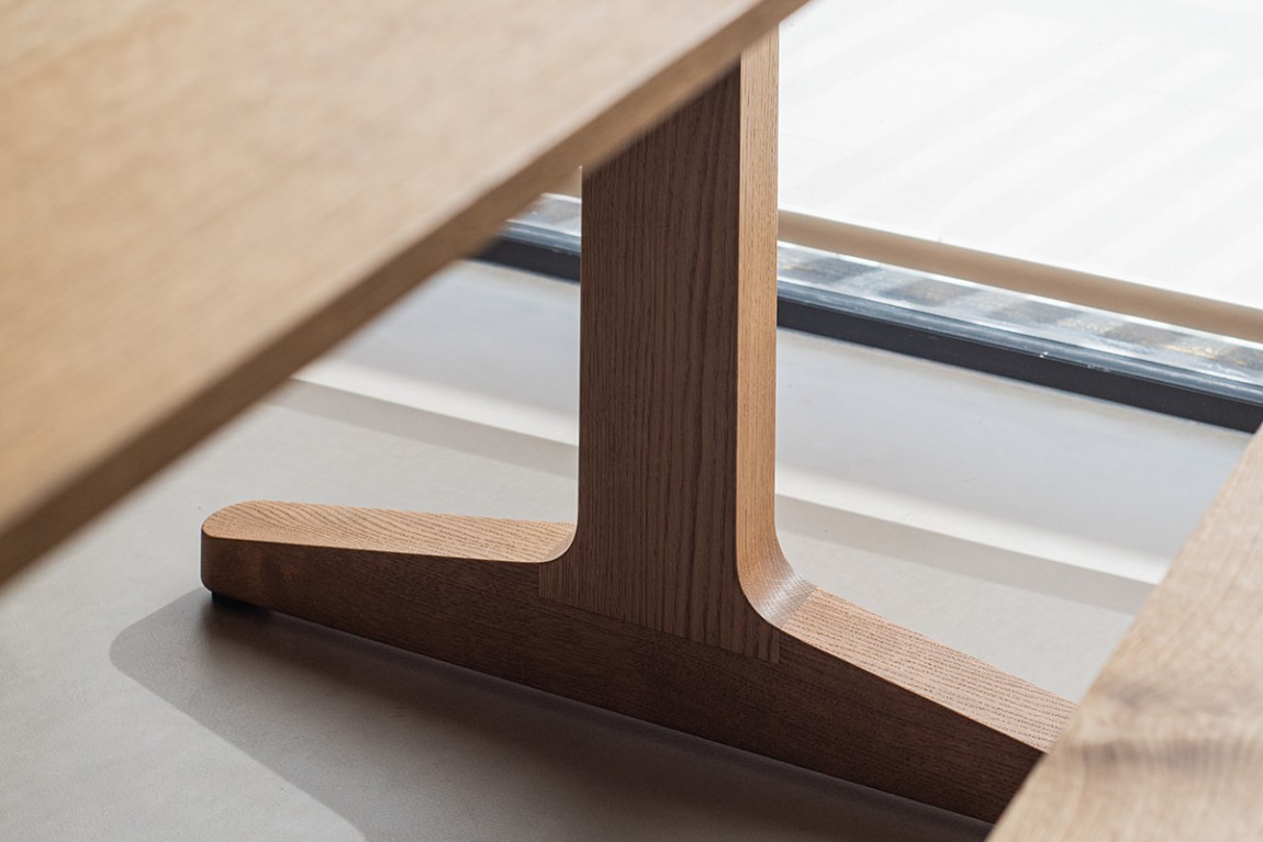 Loughton Dining Table